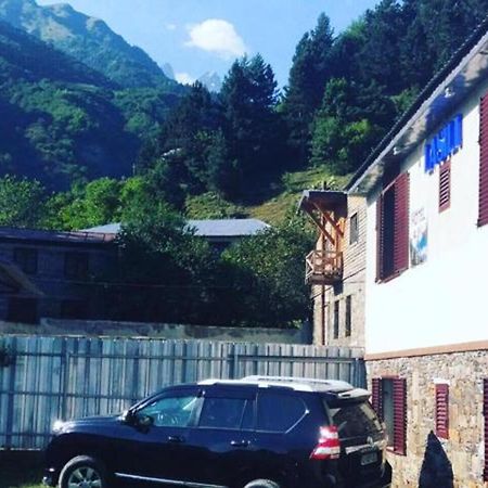 Guest House Lasili Mestia Exterior photo