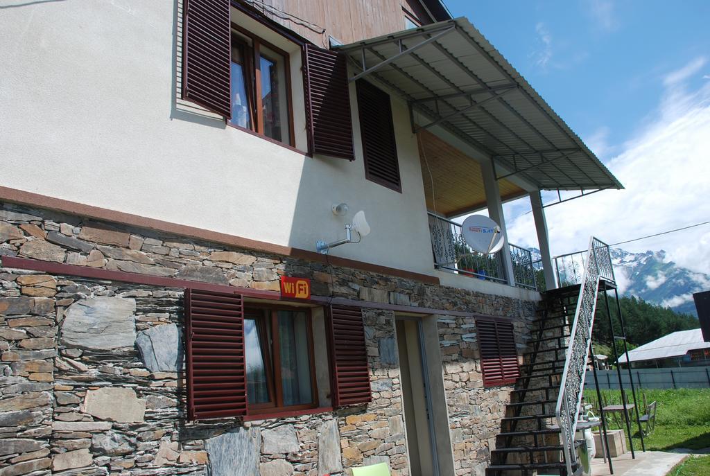 Guest House Lasili Mestia Exterior photo